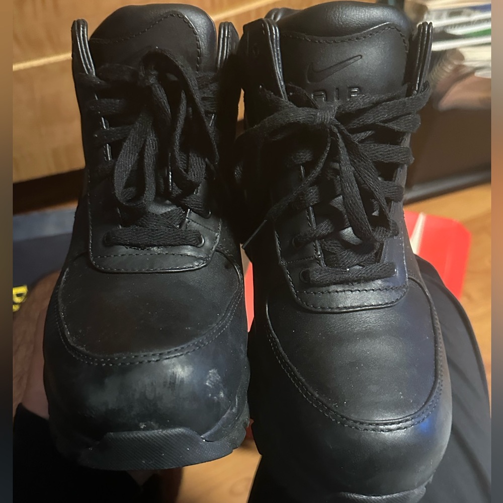 Nike boots ACG